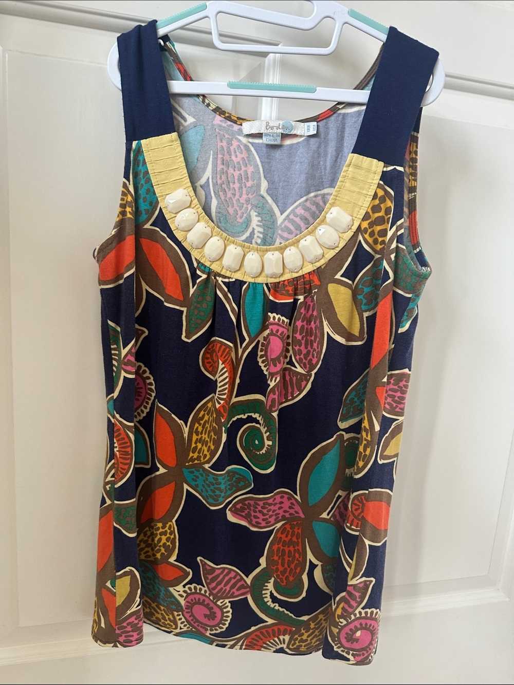 Boden Sleeveless Floral tank top with Beaded Yoke size US 4